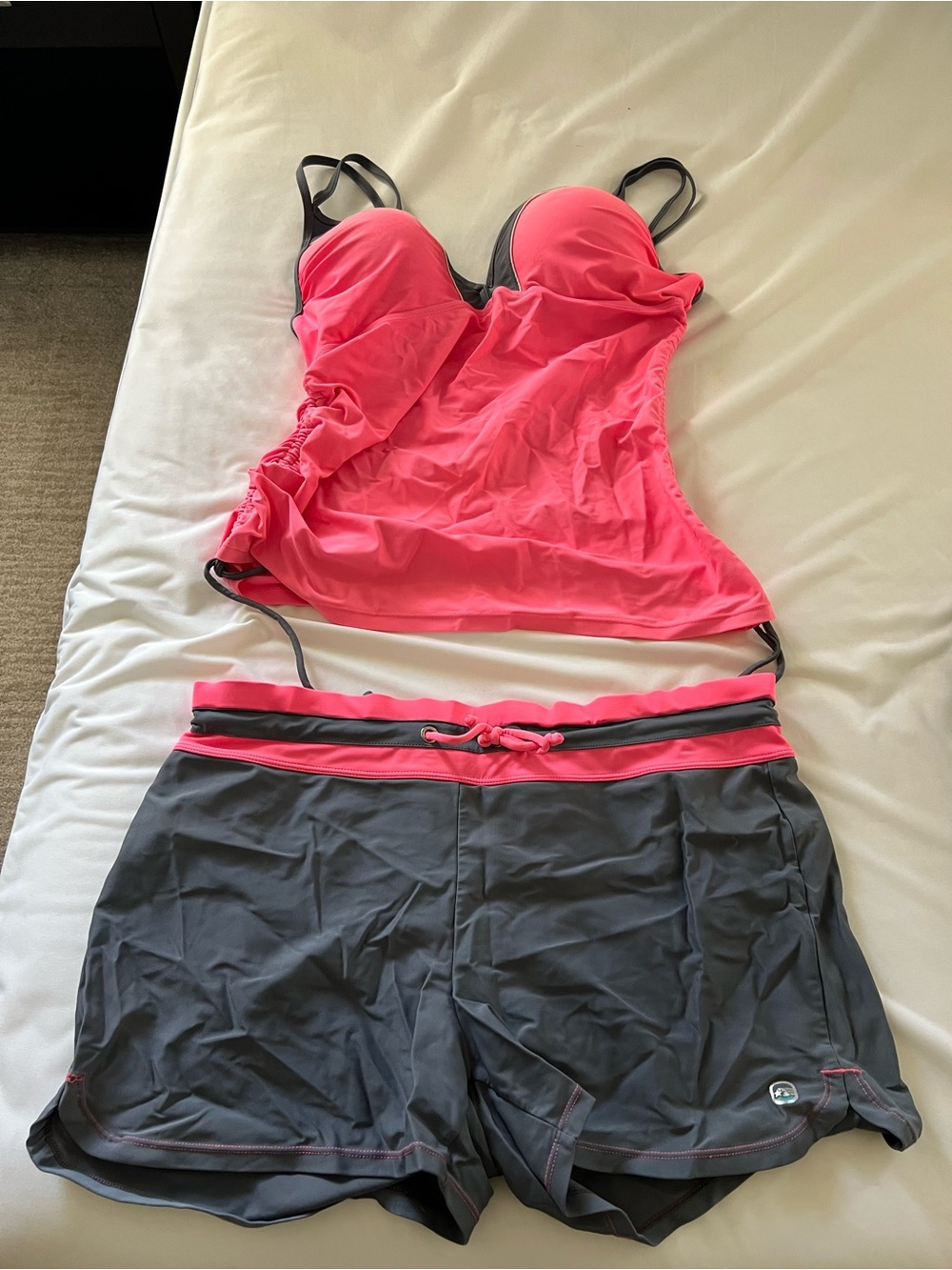 Women’s Pink & Gray Tankini Swim Set